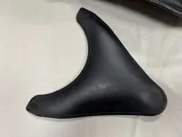 Harley-Davidson lederen classic solo veer zadel voor Sportster 2010-up