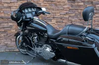 2017 Harley-Davidson FLHXS Street Glide Special 107 M8