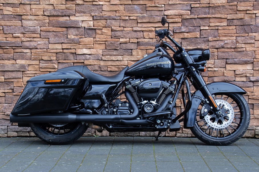 2018 Harley-Davidson FLHRXS Road King Special 107 M8 *VERKOCHT*