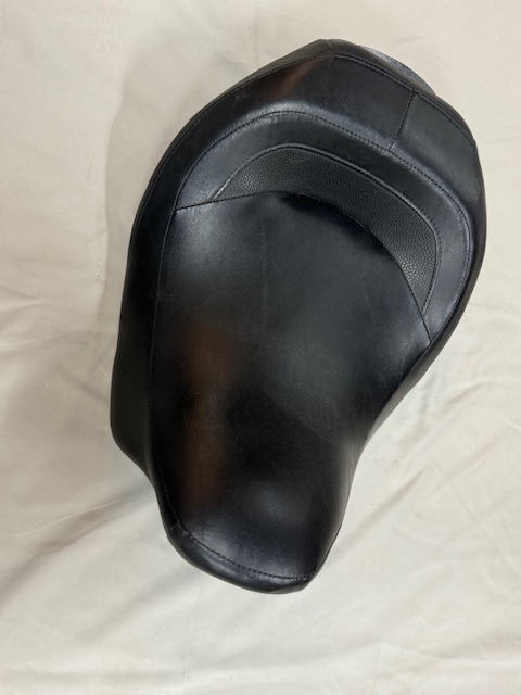 Harley-Davidson Touring Low Profile solo zadel 2009-up