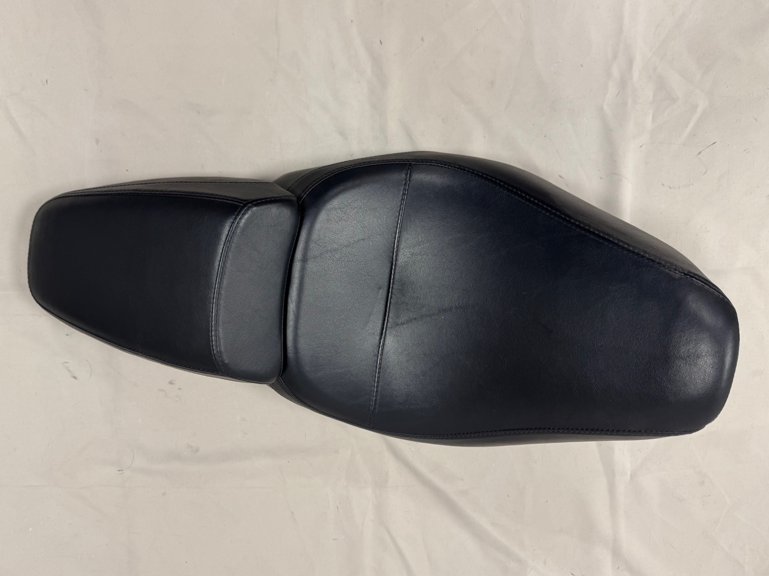 Zadel Harley-Davidson FLSB Sport Glide compleet 52000270 52000357