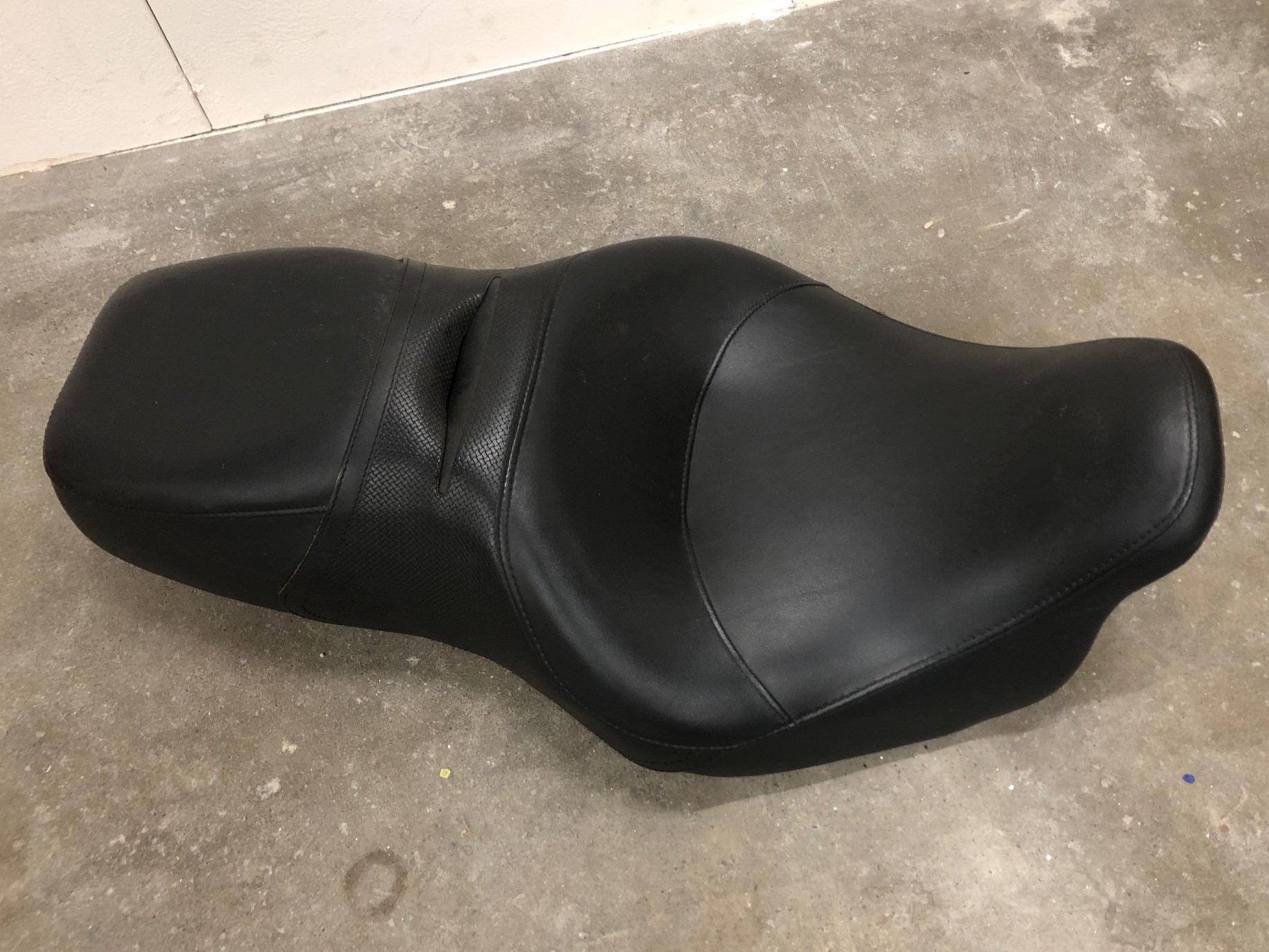 Zadel Harley-Davidson FLHRC Road King Classic (2009-2013) 52000060