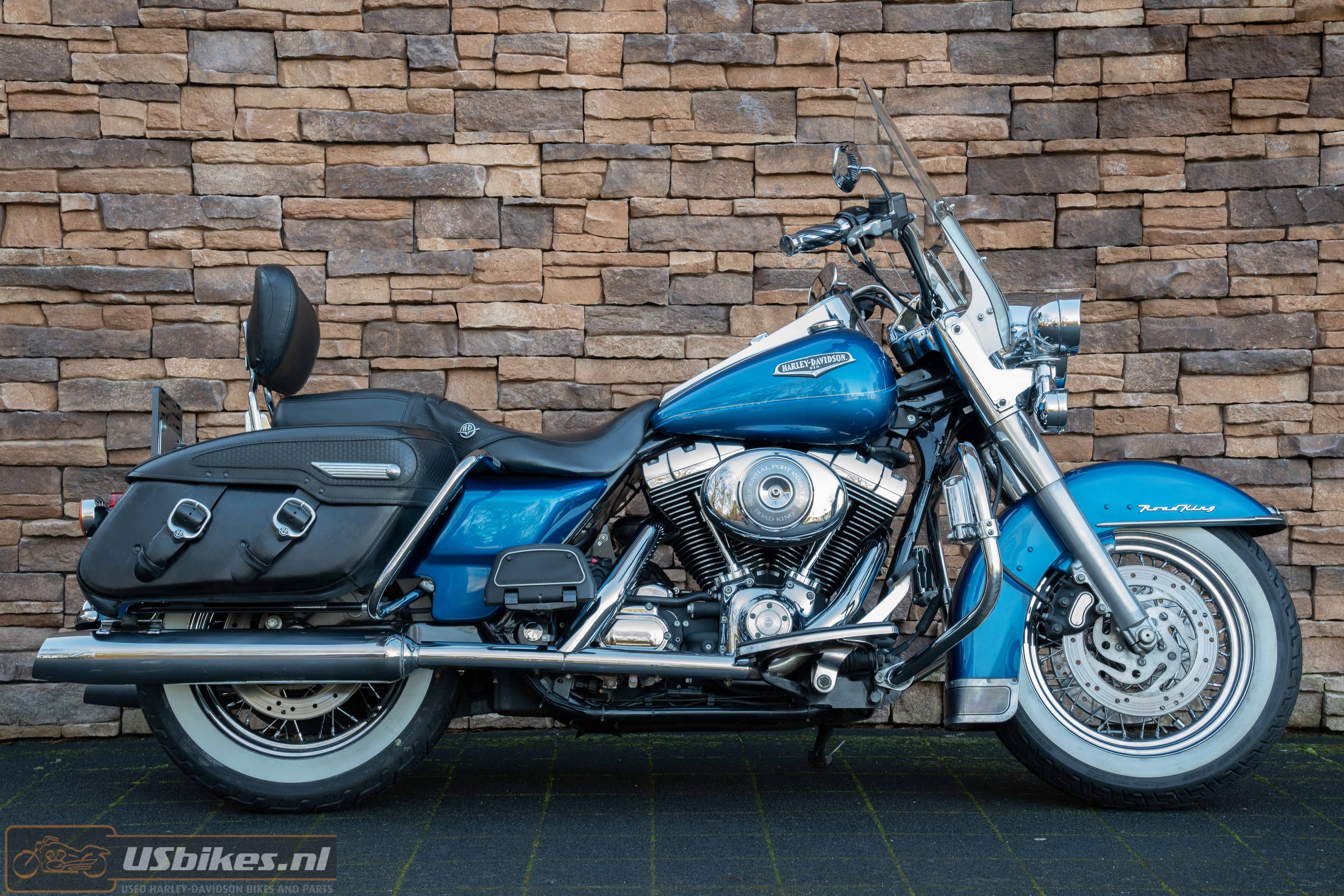 2005 Harley-Davidson FLHRC Road King Classic