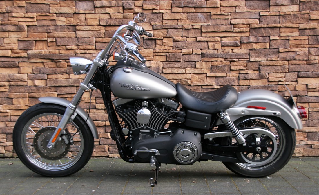 Harley davidson Steet Bob FXDB 2007 L