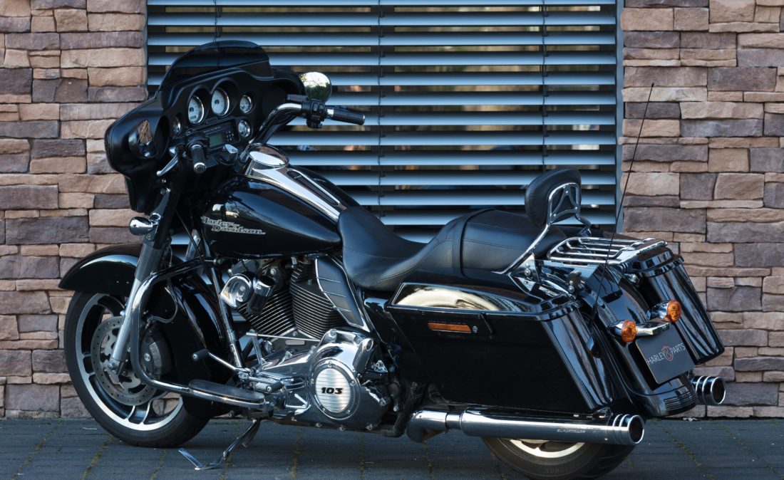 2010 FLHX Street Glide LA