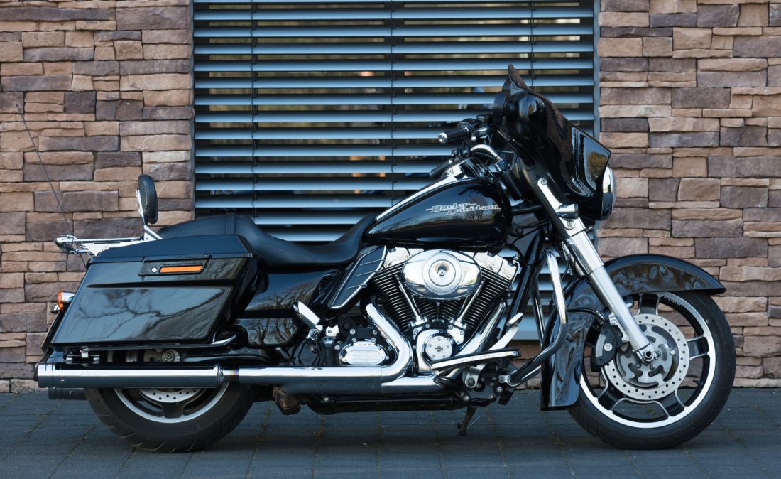 2010 FLHX Street Glide R