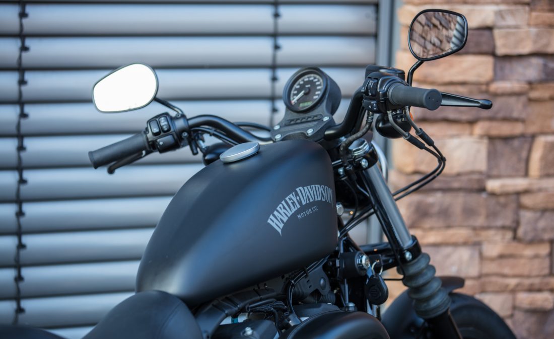 2013 Harley-Davidson XL883N Iron Sportster D