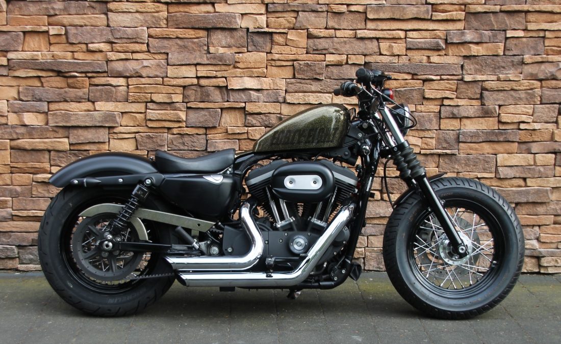 2009 Harley-Davidson XL 883 N Iron 48 style R