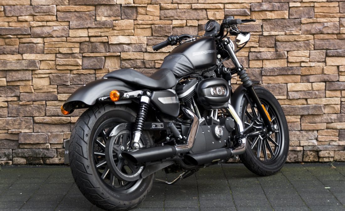 2011 Harley-Davidson XL883N Iron Sportster RA1
