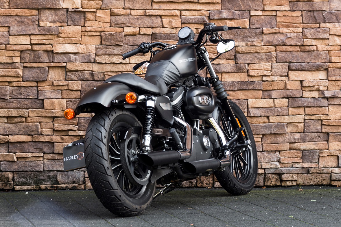 2011 Harley-Davidson XL883 N Sportster Iron denim black