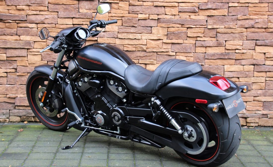 2007 Harley-Davidson VRSCDX Night Rod Special V-rod black denim 1131 cc origineel NL in zeer goed staat bij Harley and Parts Uden