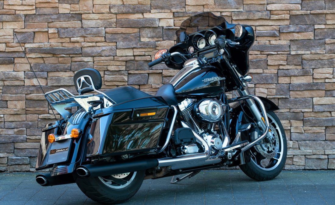 2012 Harley-Davidson FLHX Street Glide Touring RA