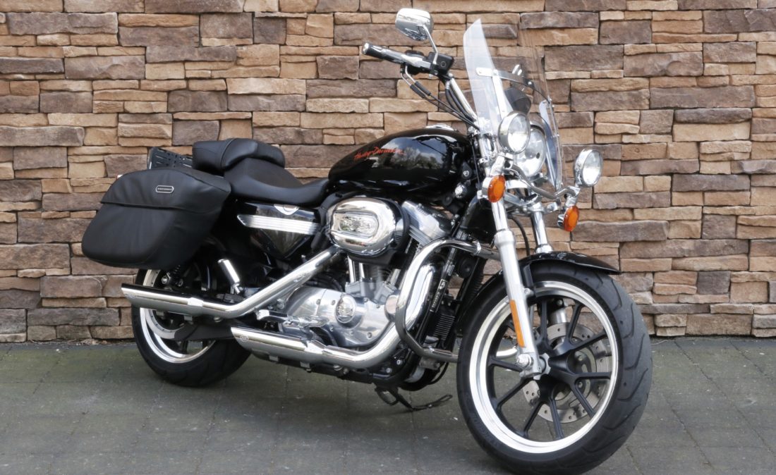 2011 Harley-Davidson XL883L Superlow Sportster RV