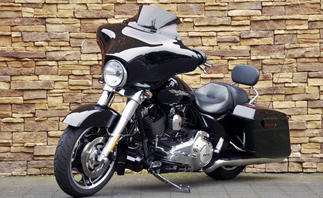 2011 Harley-Davidson FLHX Street Glide Touring LV