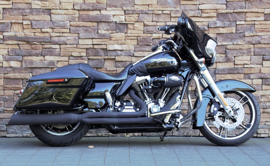 2016 Harley-Davidson FLHXS Street Glide Special R