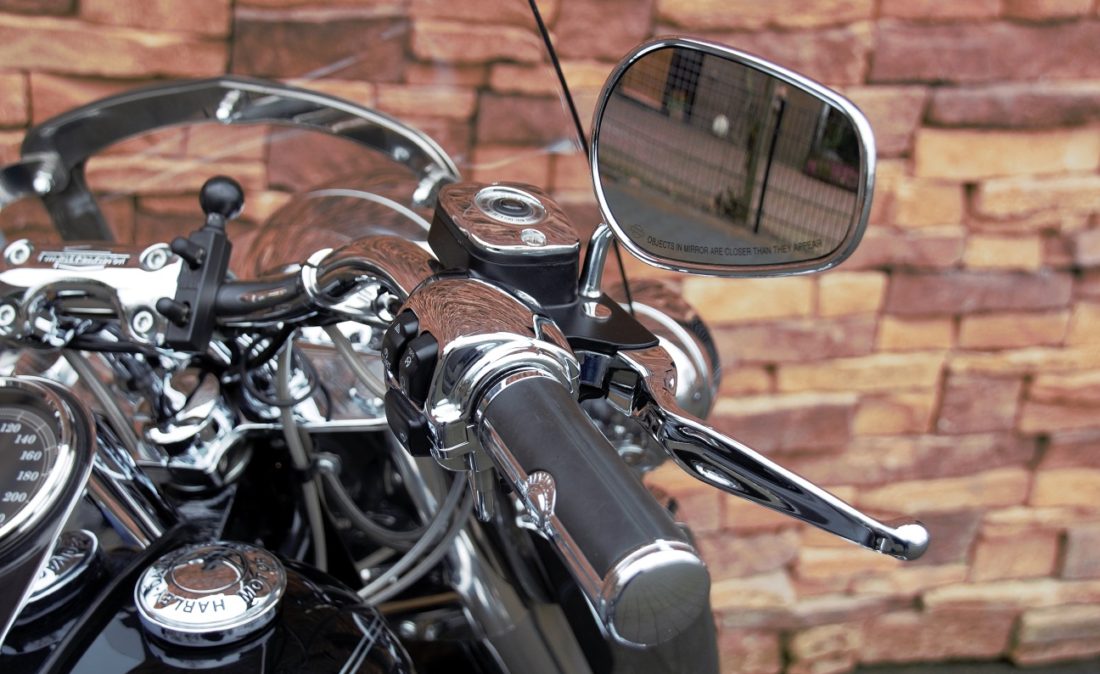 2011 Harley-Davidson FLSTN Softail Deluxe Z4