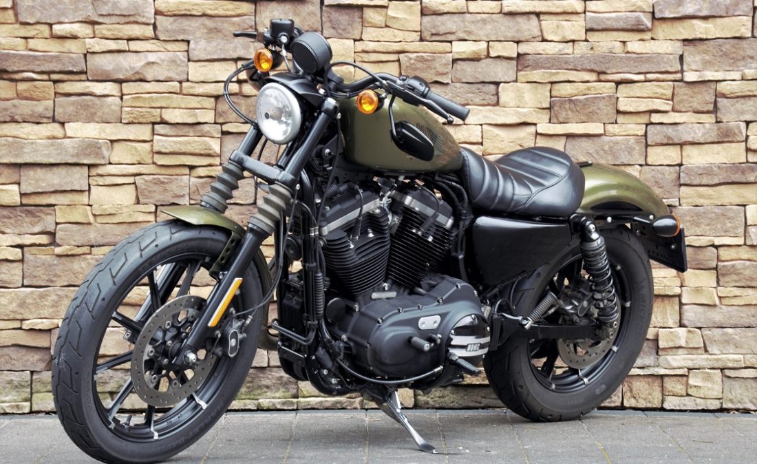 2016 Harley-Davidson Sportster XL883N Iron LV