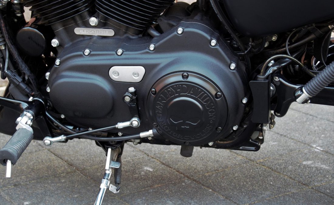 2016 Harley-Davidson XL883N Iron Sportster Cl
