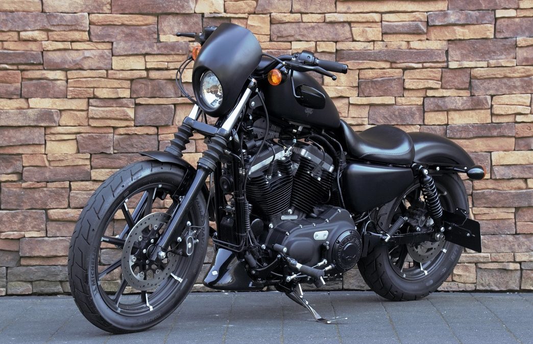 2016 Harley-Davidson XL883N Iron Sportster LV
