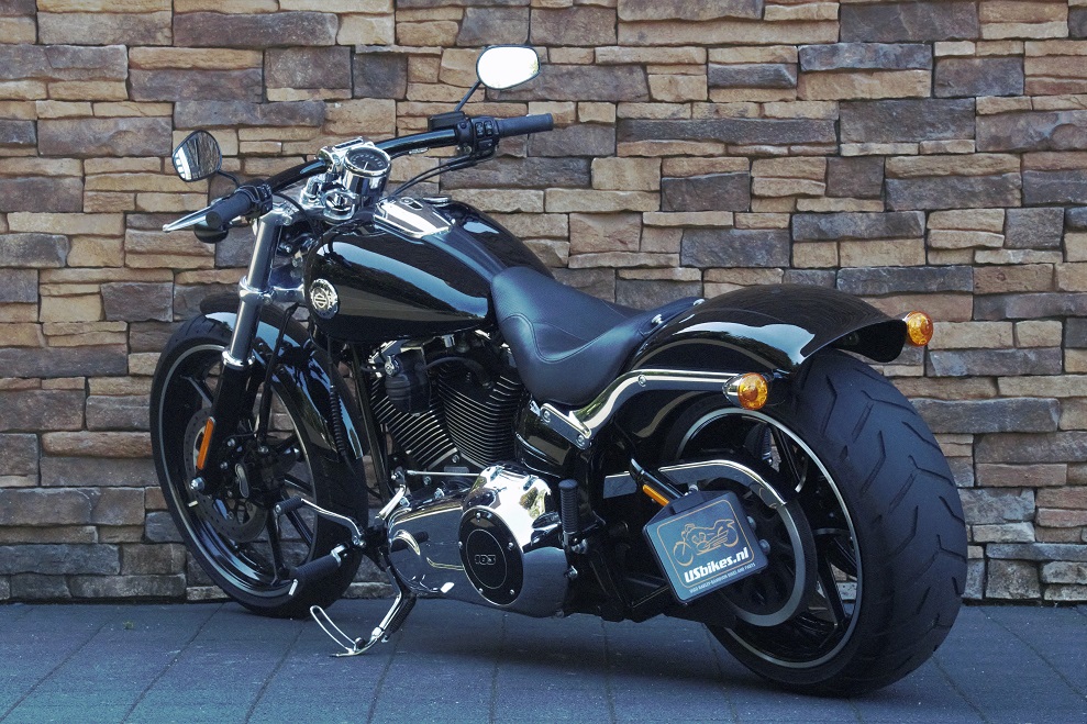 2015 Harley-Davidson Softail FXSB Breakout LA