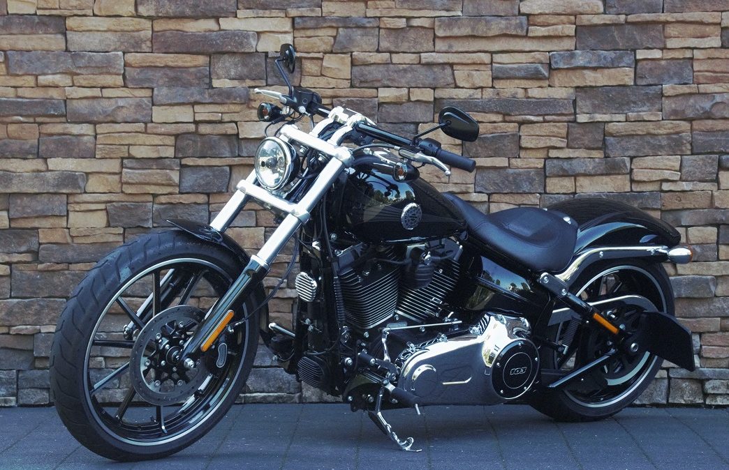 2015 Harley-Davidson Softail FXSB Breakout LV