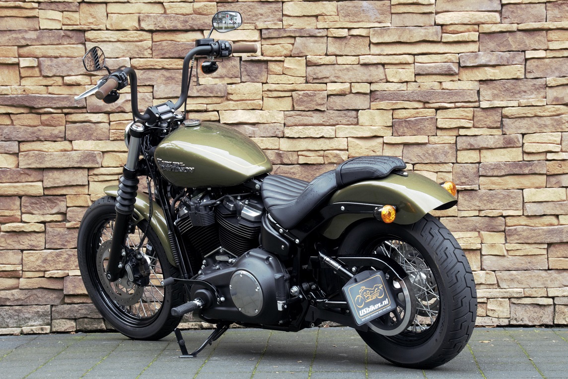 harley davidson street bob handlebars