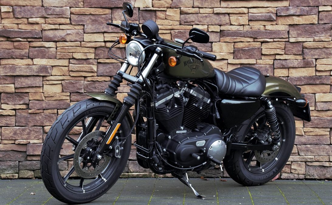 2016 Harley-Davidson XL883N Sportster Iron LV