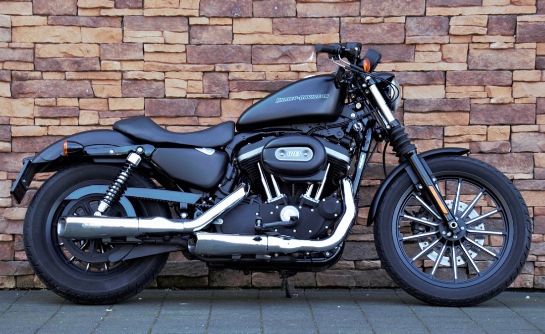 2010 Harley-Davidson XL883N Iron 883 Sportster R
