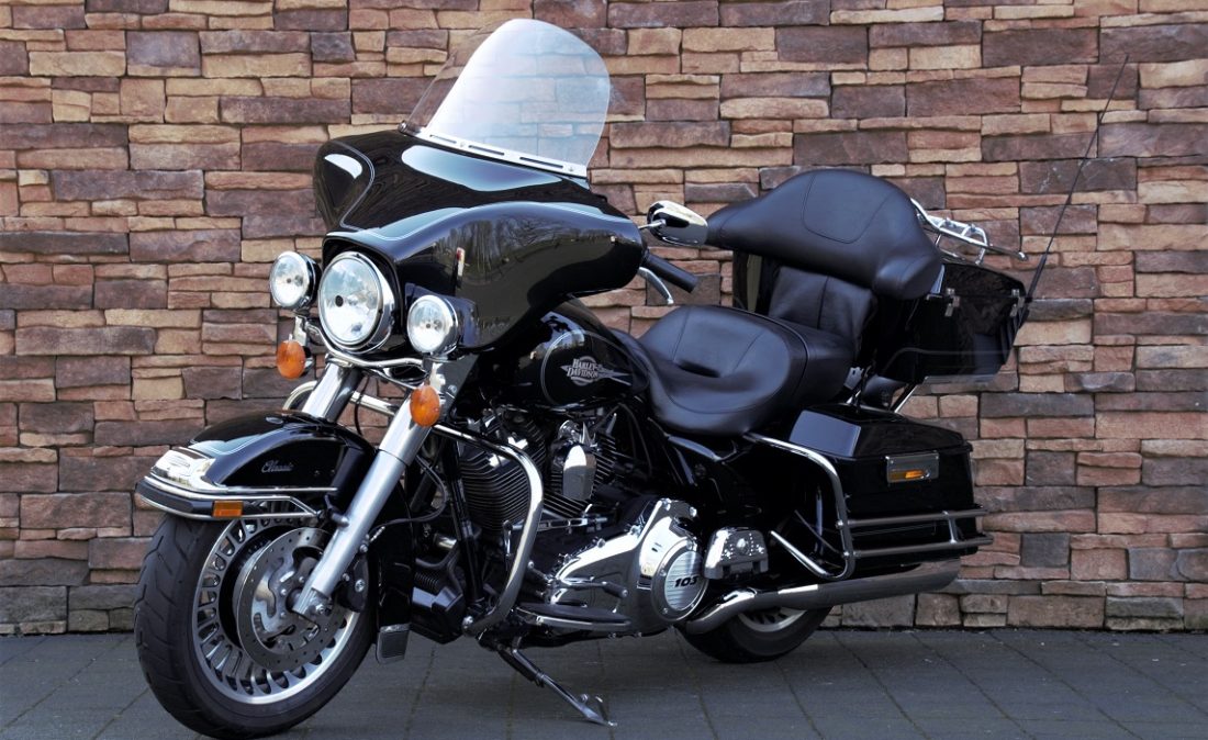 2012 Harley-Davidson FLHTC Electra Glide Classic Touring LV