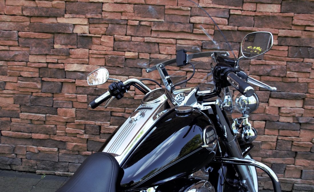 2008 Harley-Davidson FLHRC Road King Classic Touring D