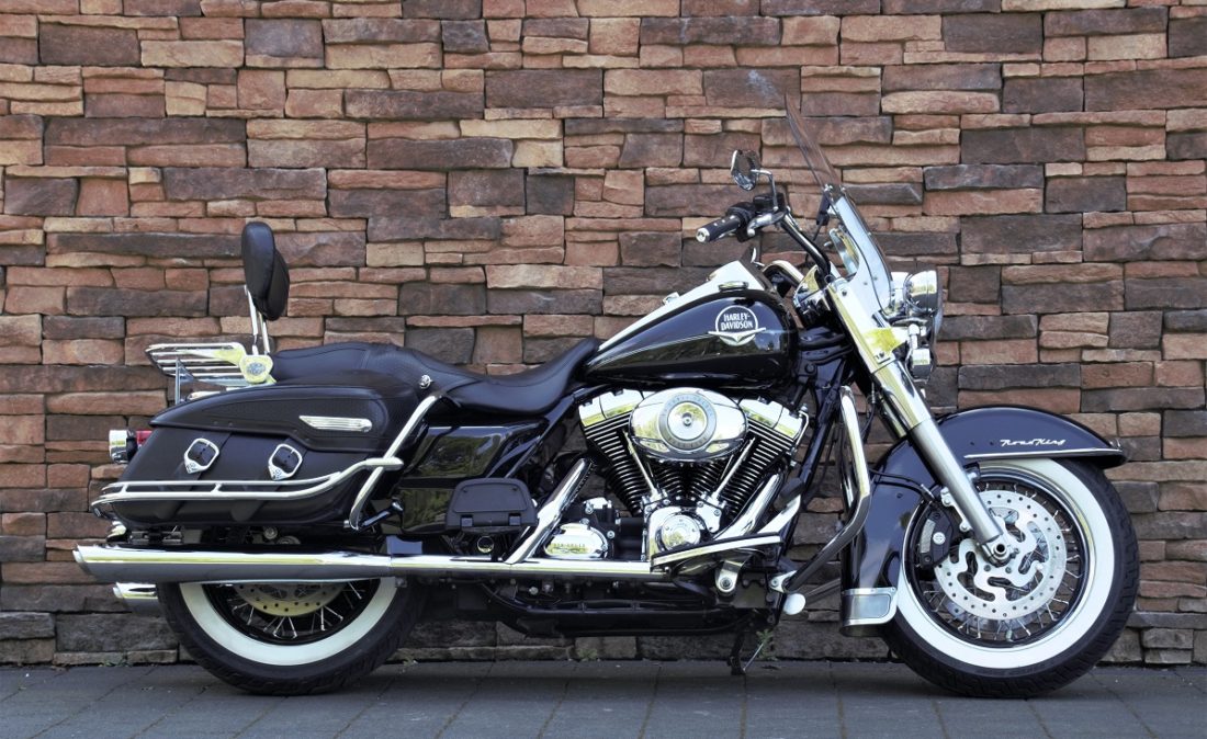 2008 Harley-Davidson FLHRC Road King Classic Touring R