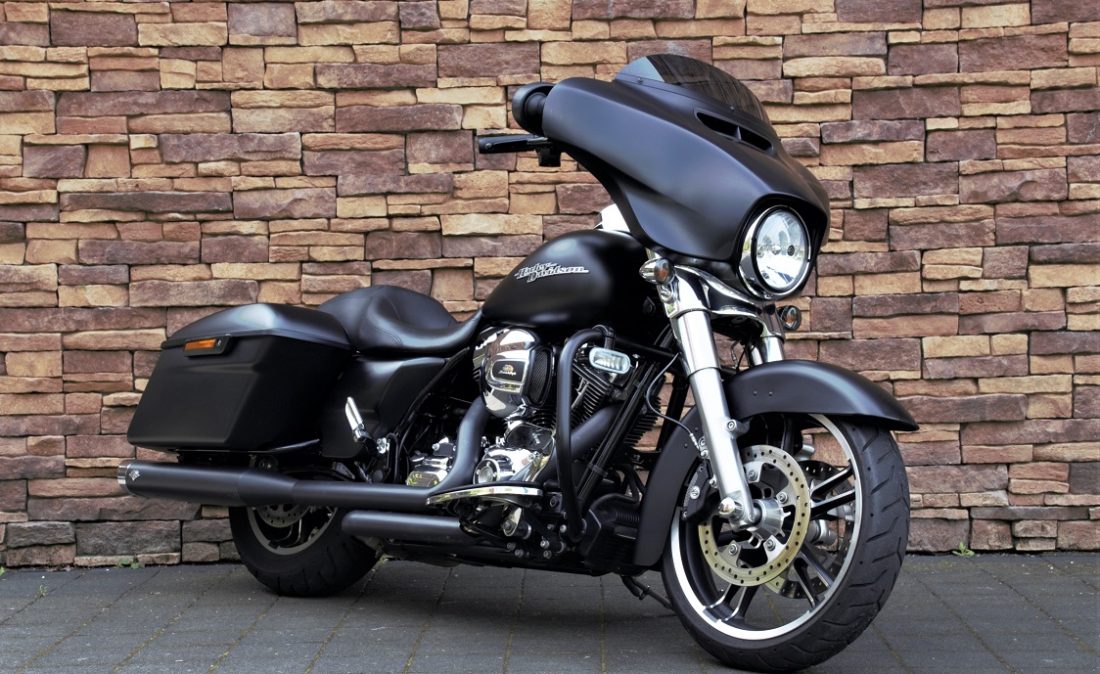 2014 Harley-Davidson FLHX Street Glide Rushmore RV