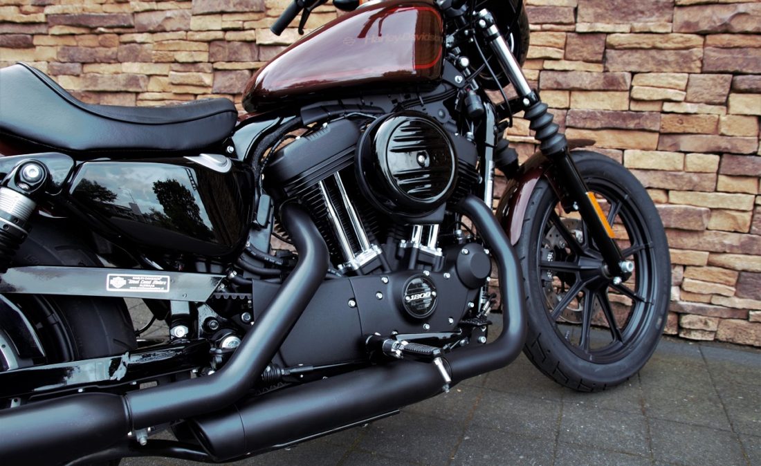 2018 Harley-Davidson XL1200NS Iron Sportster Rz1