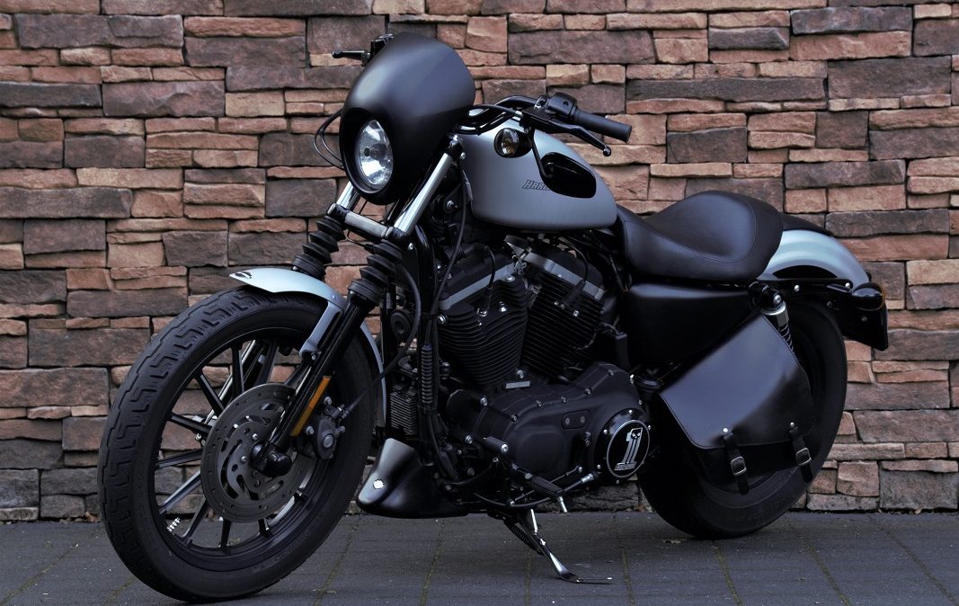 2010 Harley-Davidson XL883N Iron Sportster LV