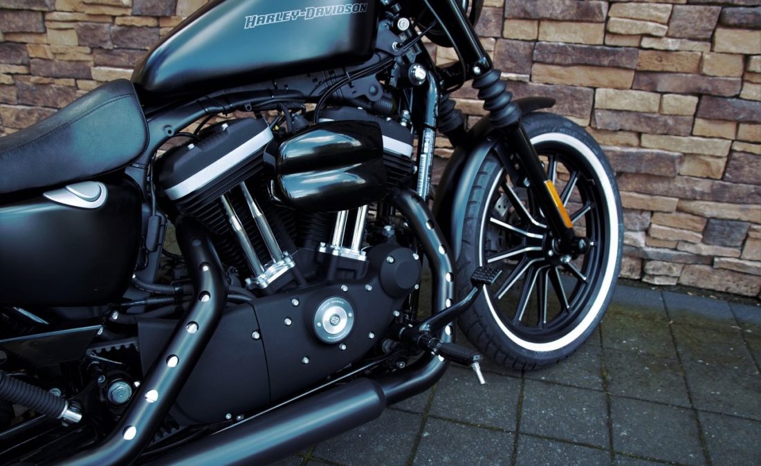2011 Harley-Davidson XL 883 N Iron Sportster RU