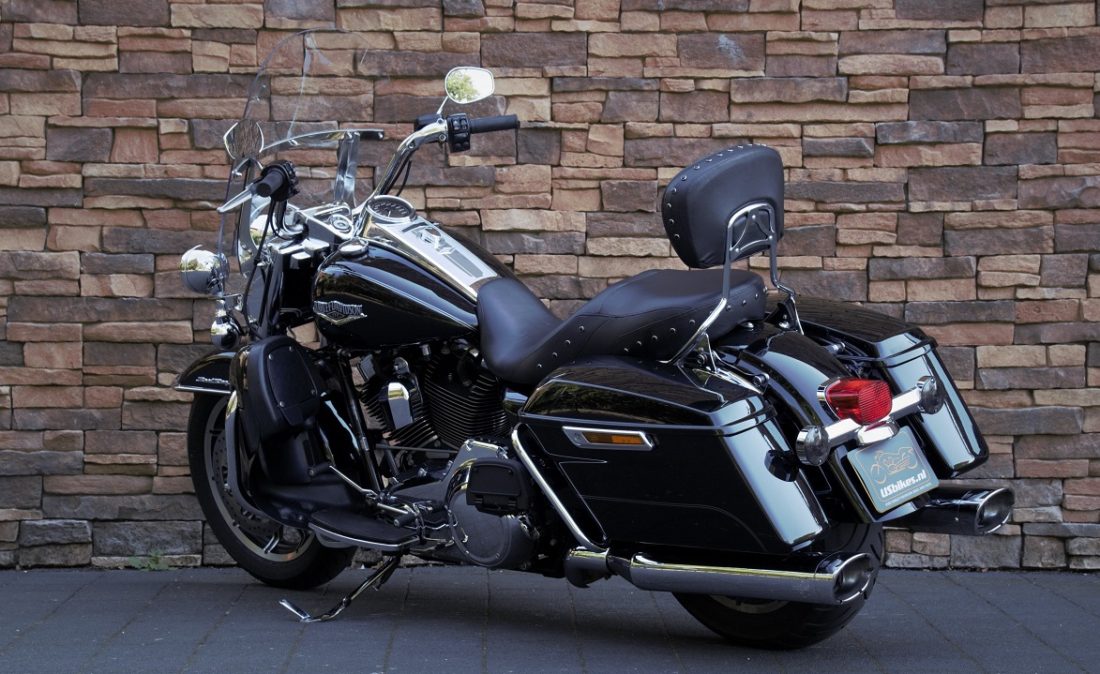 2015 Harley-Davidson FLHR Road King 103 LA