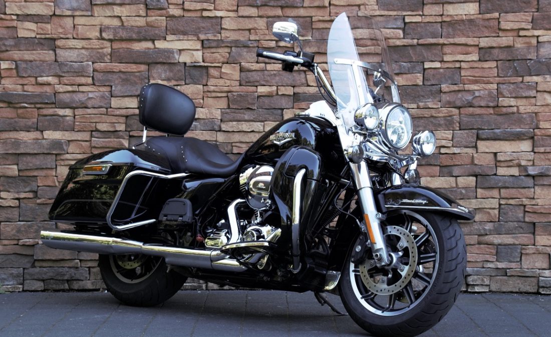 2015 Harley-Davidson FLHR Road King 103 RV