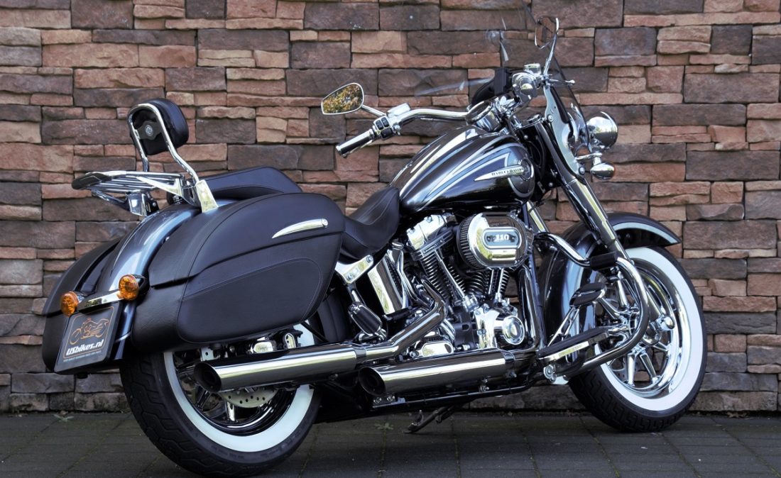 2015 Harley-Davidson FLSTNSE Softail Deluxe CVO 110