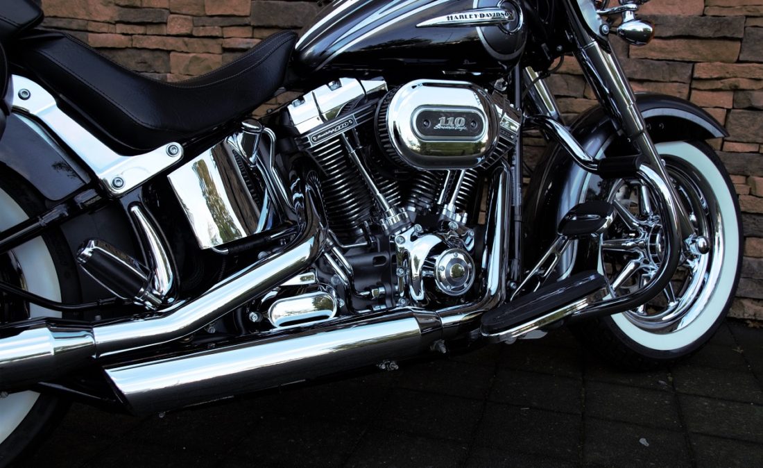 2015 Harley-Davidson FLSTNSE Softail Deluxe CVO 110 RU