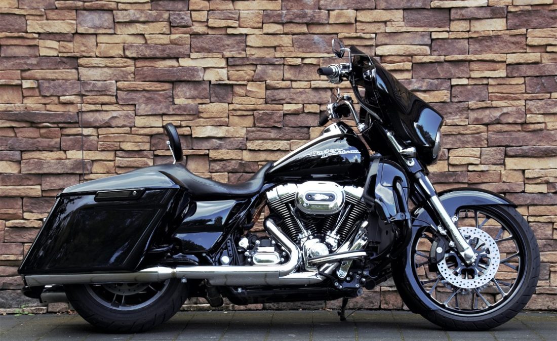 2016 Harley-Davidson FLHX Street Glide R