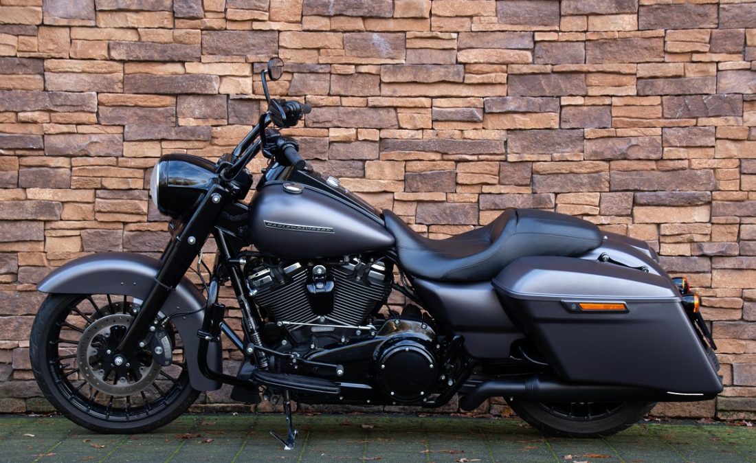 2017 Harley-Davidson FLHRXS Road King Special 107 L