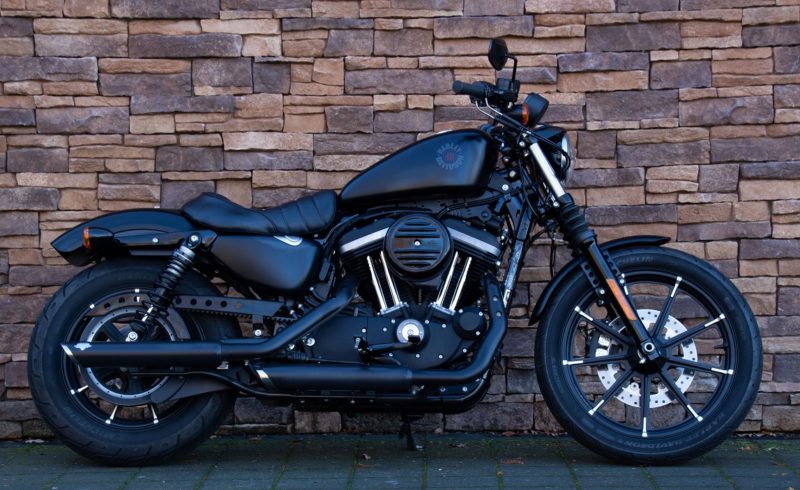 2019 Harley-Davidson XL883N Iron Sportster 883 vance hines denim black lopen US Bikes Uden