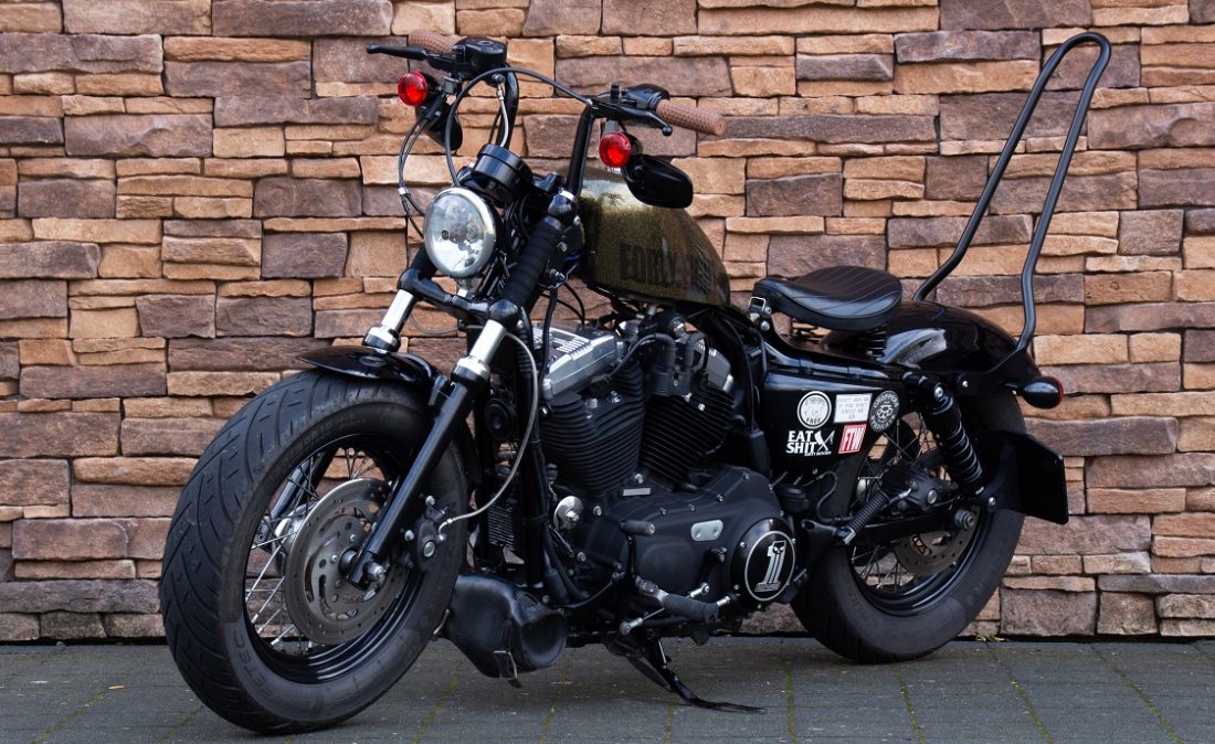2011 Harley-Davidson XL 1200X Forty Eight Sportster Bobber Style LV