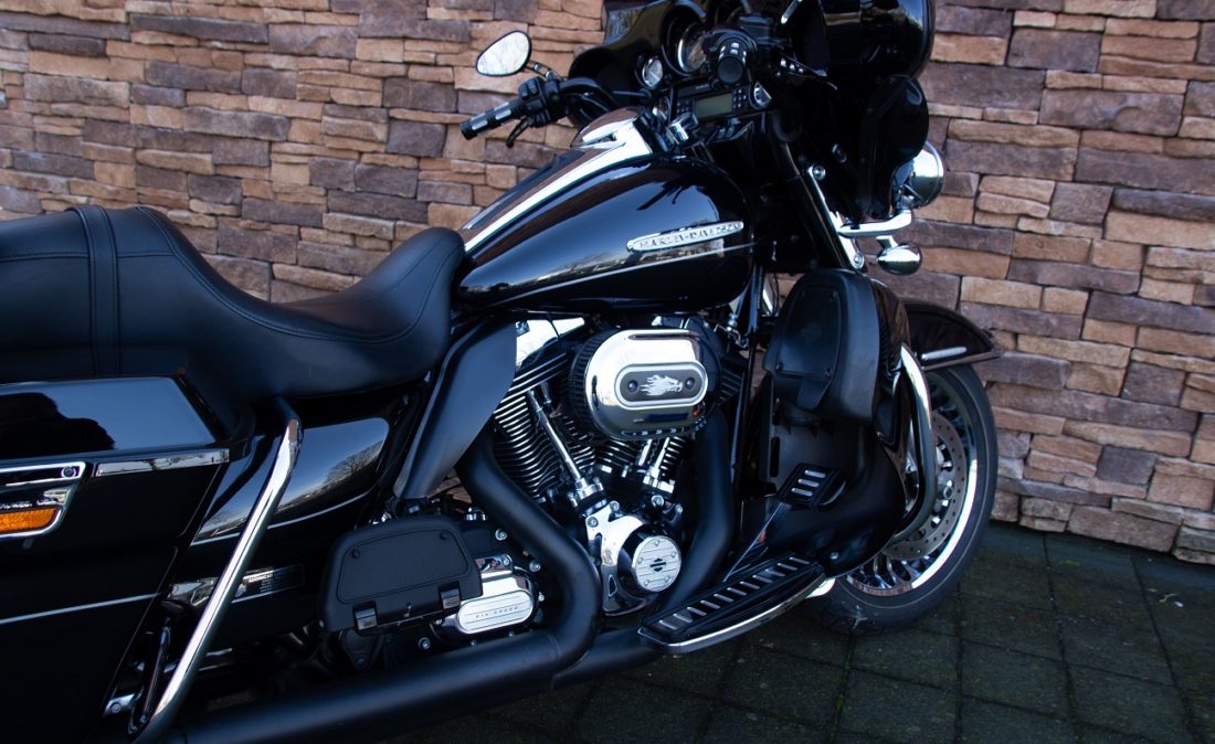 2012 Harley-Davidson FLHTK Electra Glide Ultra Limited 103 RE