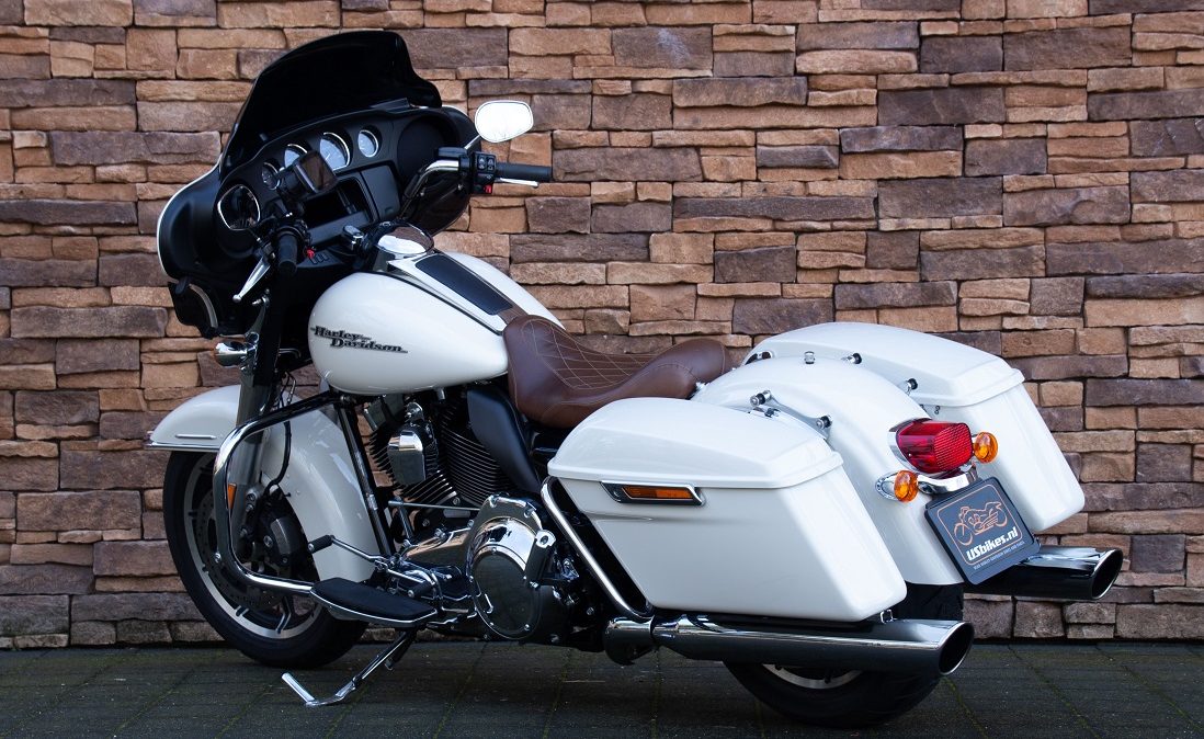 2016 Harley-Davidson FLHTP Police Electra Glide 103 LA
