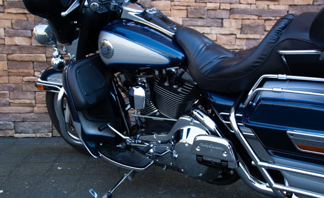 2002 Harley-Davidson FLHTCUI Electa Glide Ultra Classic LE