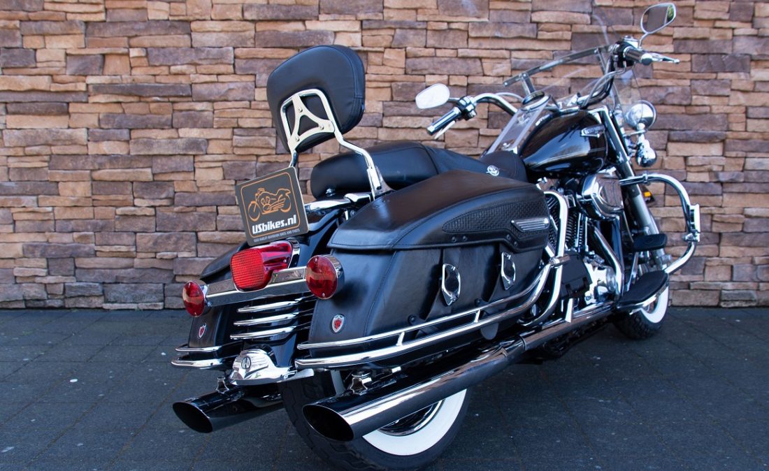 2007 Harley-Davidson FLHRC Road King Classic RAA