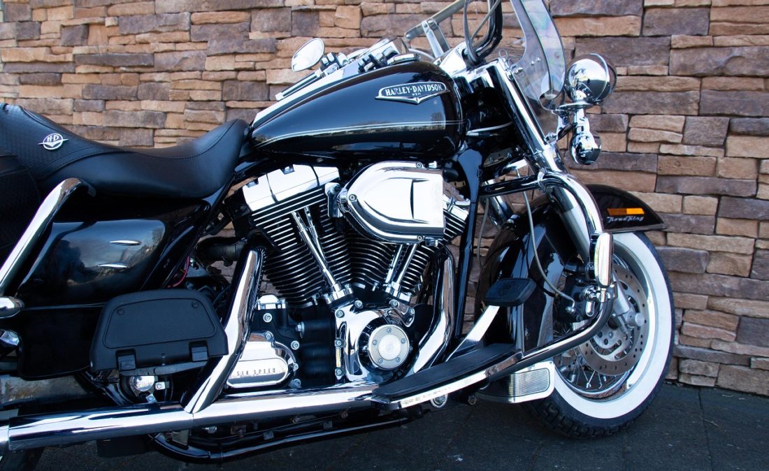 2007 Harley-Davidson FLHRC Road King Classic RZ