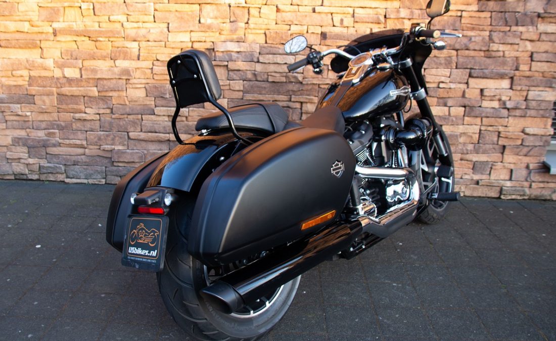 2018 Harley-Davidson FLSB Sport Glide 107 Softail RAA