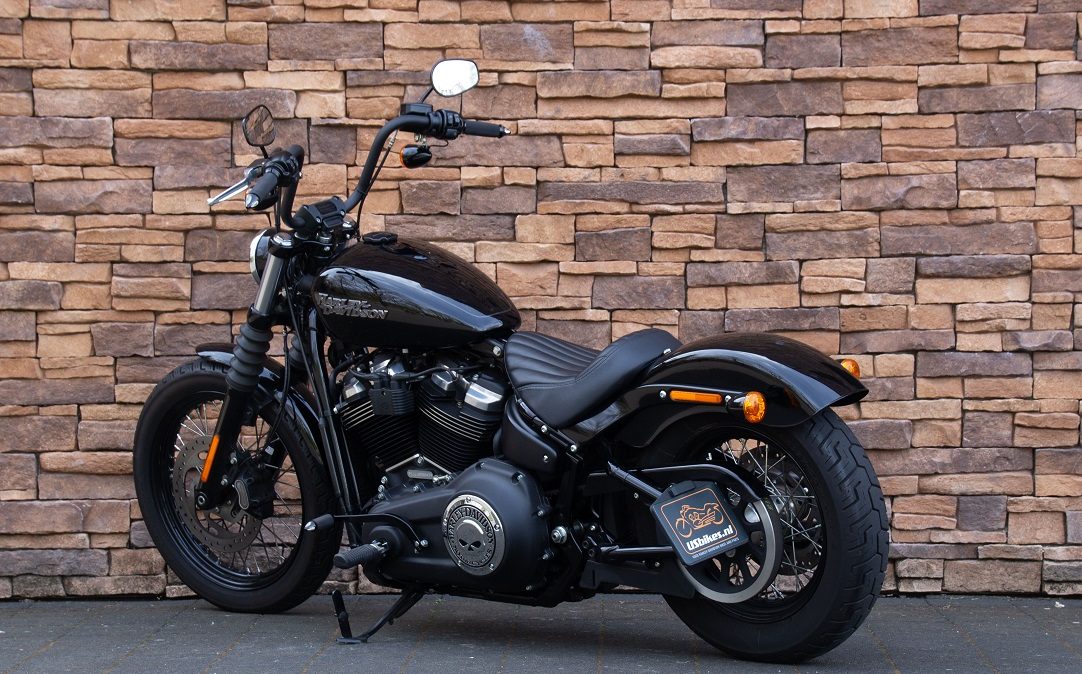 2018 Harley-Davidson FXBB Street Bob Softail 107 M8 LA